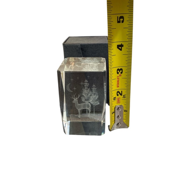 Paperweight Crystal Deer Sculpture - Picture 7 of 7